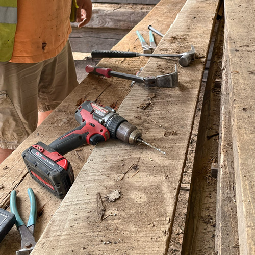 The Tools Used In Denailing Lumber