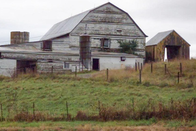 Barn With Gambrel Roof