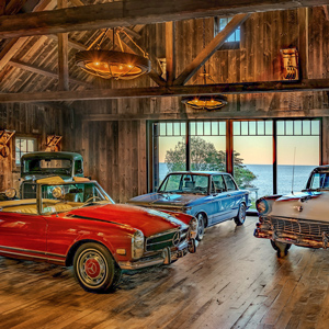 Reclaimed Skip-Planed Oak Flooring and Barn Siding